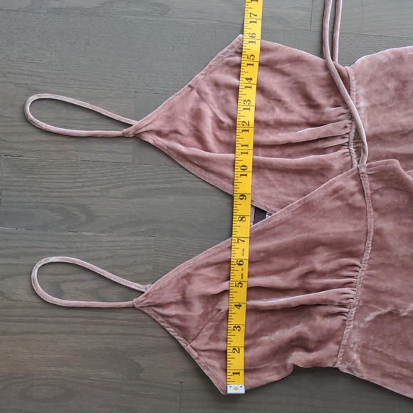 REFORMATION | Anoush Wrap Dress Silk Blend Velvet, Blush, Women's Size XS - Picture 12 of 15